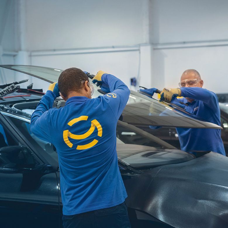 obtenez un devis rapide pour votre pare brise paris. profitez de notre service efficace et de nos tarifs compétitifs pour remplacer ou réparer votre vitrage automobile en toute simplicité.